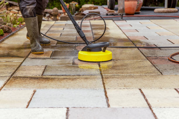 Best Sign and Awning Cleaning  in Redway, CA